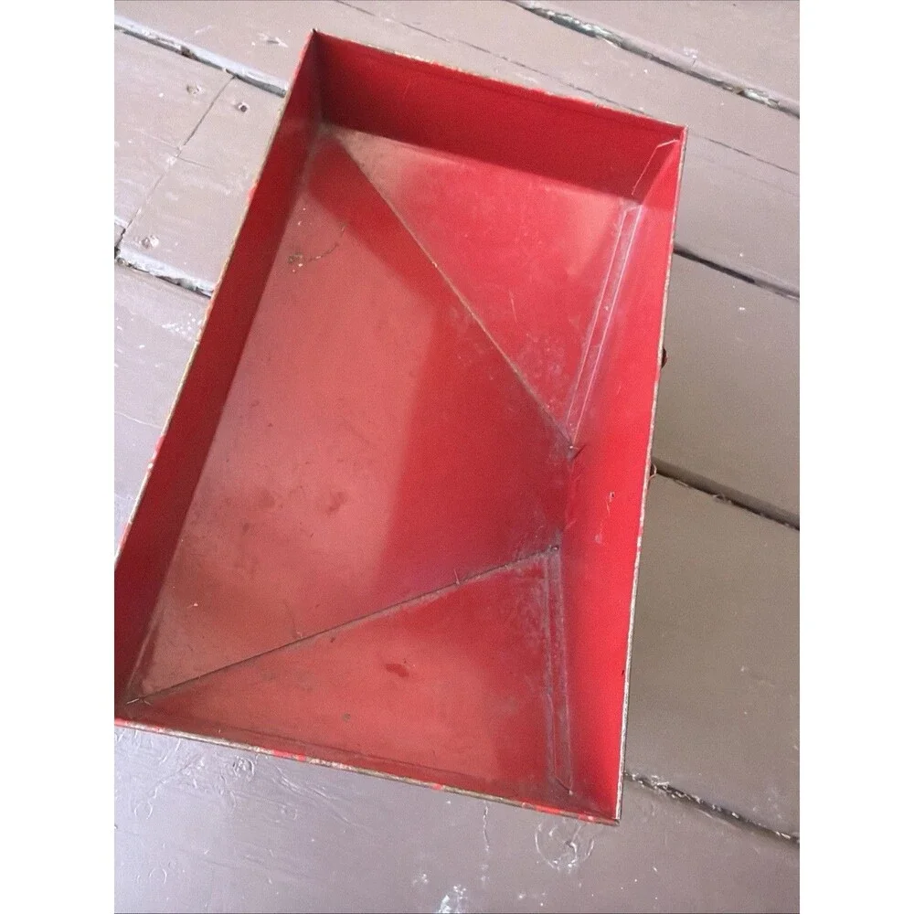 Vintage Ertl International Red Gravity Box Wagon 1/16  In Good Working Cond.